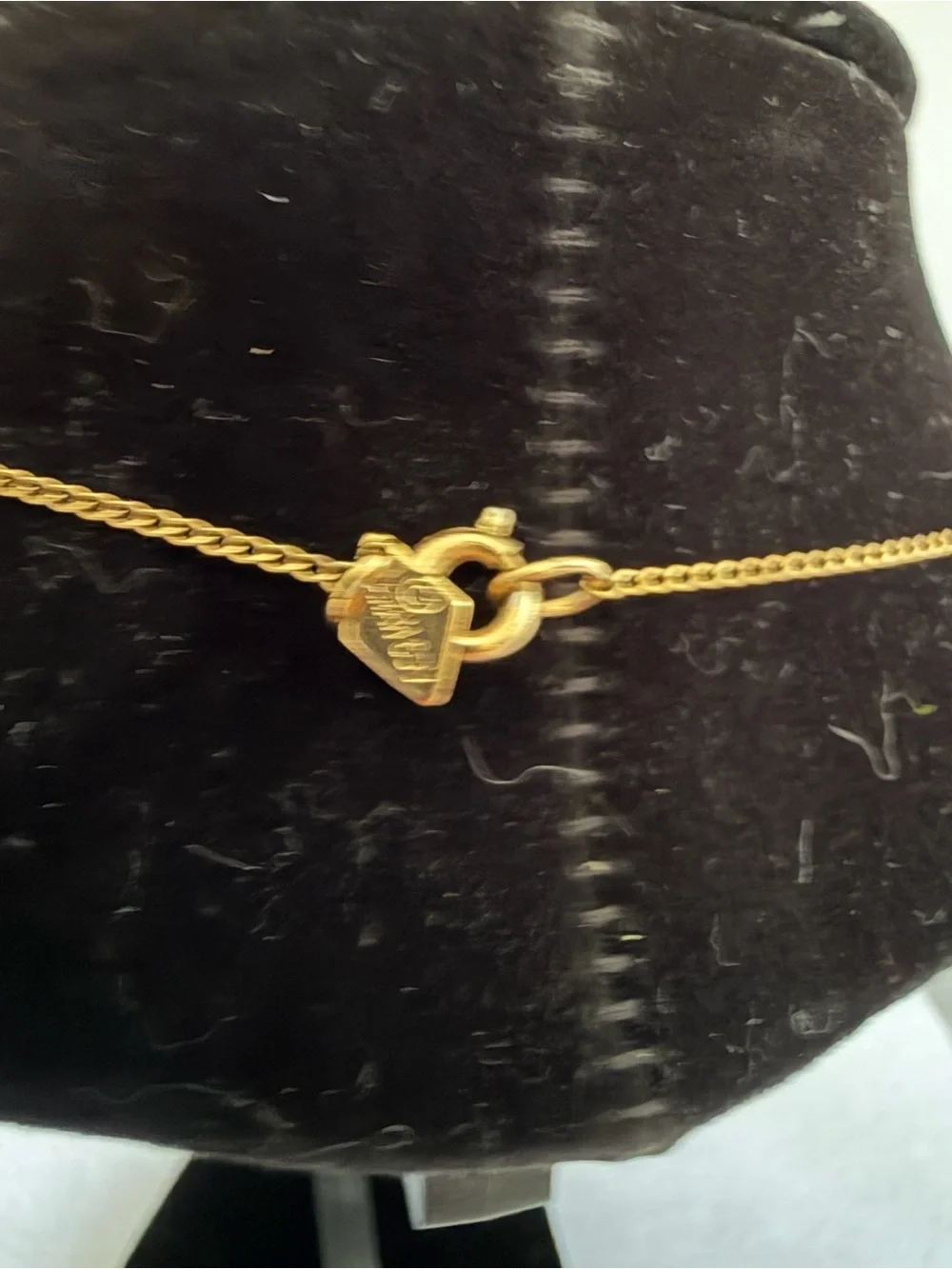 Vintage 70s Sarah Coventry Gold-Tone Spherical Orb Pendant Necklace